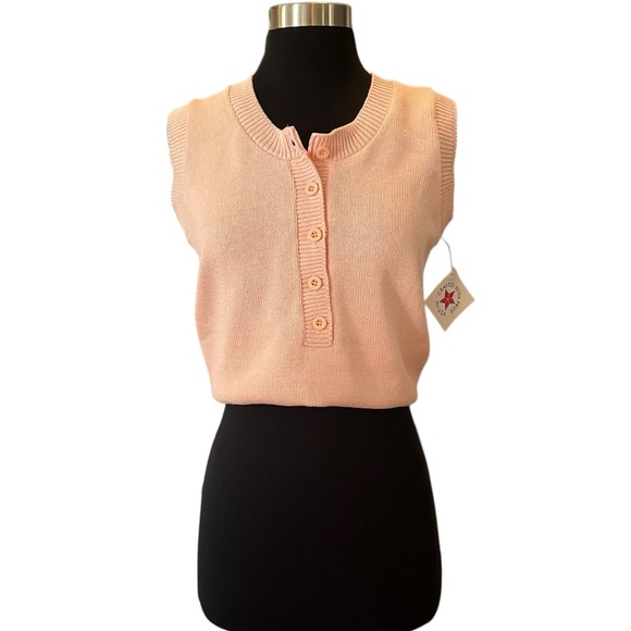 Vintage Tops - Deadstock 70s vintage knit tank pink half button M